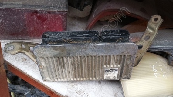 Toyota yaris 1.3 motor beyni