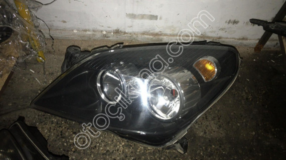 OPEL Astra H sol far