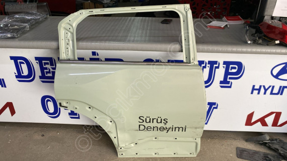 KİA EV 3 SAĞ ARKA KAPI