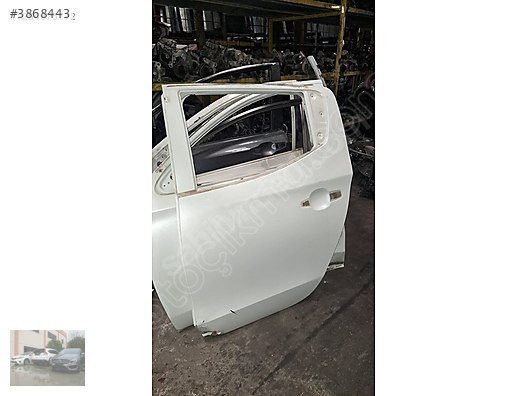 Mitsubishi L200 Sol Arka Kapı - Ünallar Oto Yedek Parçaları