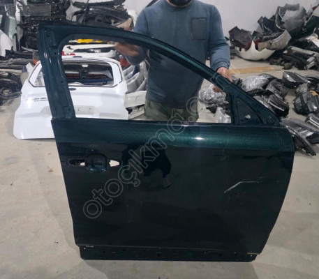 TOGG T10X YEŞİL SAĞ ÖN KAPI ORJINAL