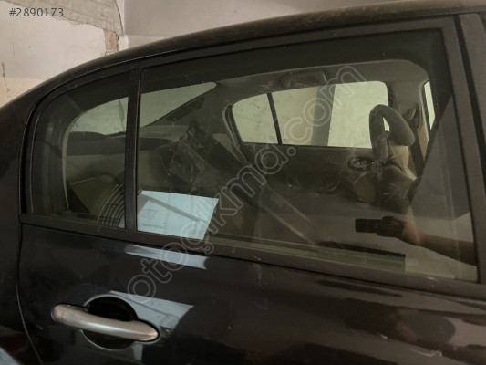 RENAULT MEGANE 2 2002 2009 SAĞ ARKA KAPI CAMI