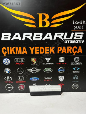 PORCHE CAYANNE SAĞ ARKA KAPI CITASI 2011-16
