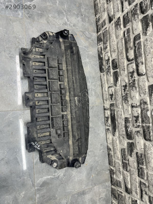 Mercedes w206 amg ön tampon alt muhafaza alt yarasa çıkma parça