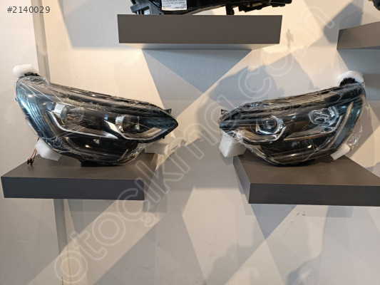 RENAULT MEGANE 4 SAĞ FAR TOUCH LED SİYAH MOTORLU 2016 2020 2