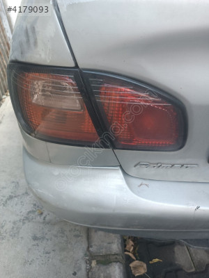 Nissan Primera sağ sol arka stop lambaları