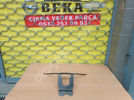OPEL INSİGNİA B ÖN PANEL KİLİD SACI ÇIKMA ORJİNAL YEDEK PARÇ