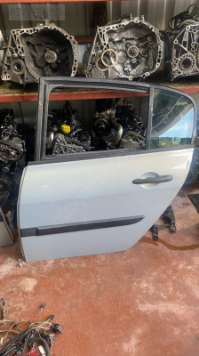 Renault megan 2 sol arka kapı hatasız