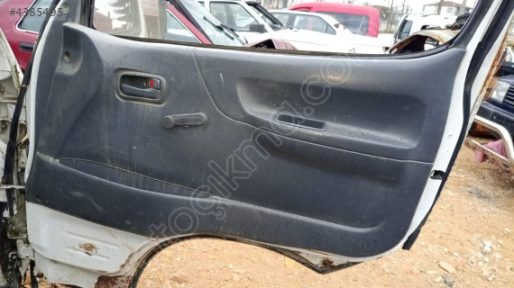 Toyota hiace kapı dosemesı