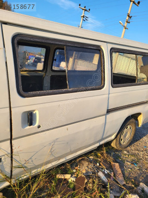 Nissan urvan sol sürgülü kapı