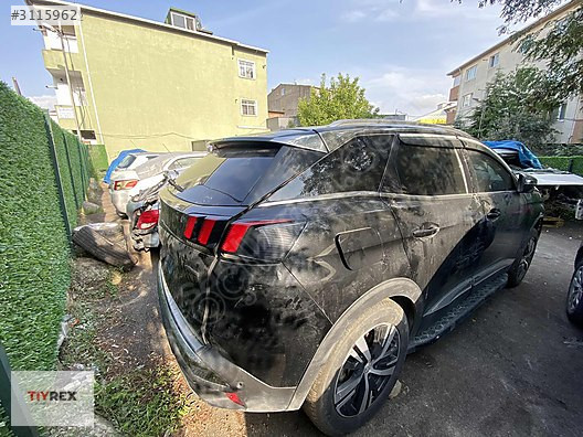 Peugeot 3008 Sağ Ön Kapı Dolu Sökme 18-24