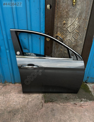 EGEA SAĞ ÖN KAPI HATASIZ BOYASIZ ORJİNAL ÇIKMA PARÇAA