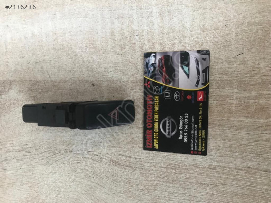 Mazda Premacy Dörtlü Flaşör Düğmesi 99-03 ÇIKMA