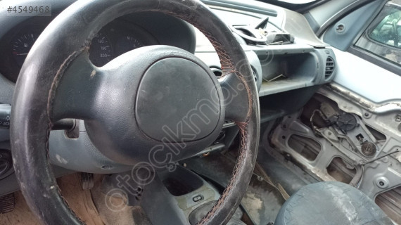renault kangoo direksiyon simidi