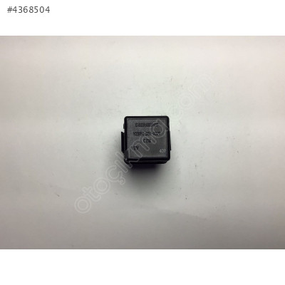 Mazda 2 4 Pinli Röle V23134-B52-X379