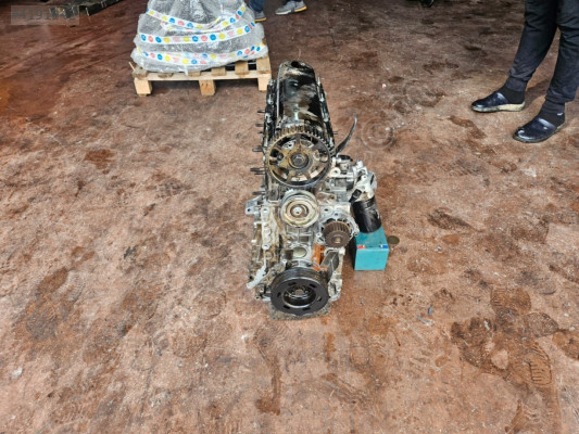 VOLKSWAGEN  BORA MOTOR 1.6  AHE