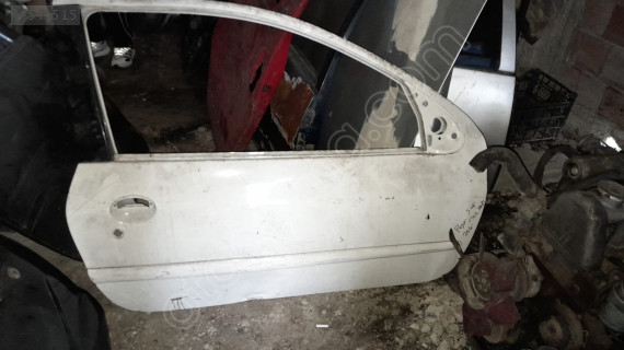 Peugeot 206 tek kapı sağ ön kapı