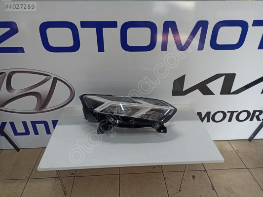 DACİA SANDERO FULL LED SAĞ FAR ORİJİNAL ÇIKMA YEDEK PARÇA