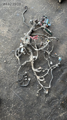 DACİA DUSTER MOTOR TESİSATI OTO FEDAİ