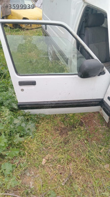 Renault express (1996-1998) eski model sağ ön kapı