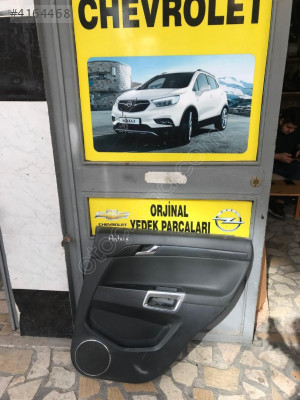 opel antara sağ arka kapı döşemesi