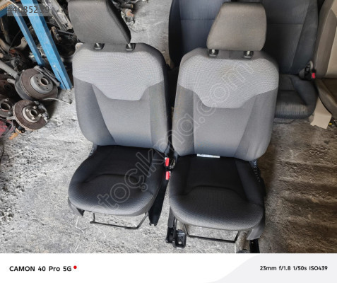 FORD COURİER KOLTUK TAKIMI OTO FEDAİ