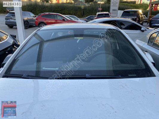 OPEL ASTRA H ÖN CAM ORİJİNAL HATASIZ