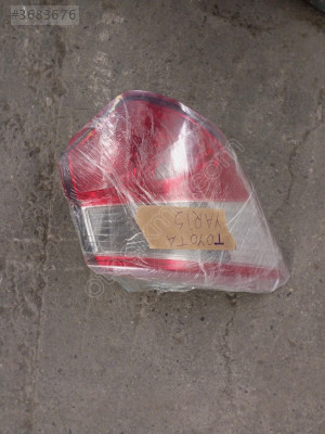 Toyota Yaris arka sağ stop