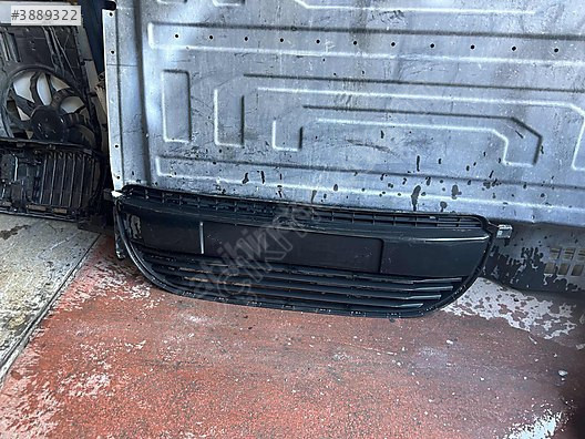 Kangoo 4 orta ızgara ÇIKMA ORJİNAL
