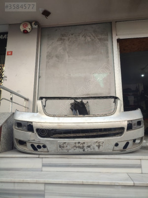 Volkswagen Caravelle ön tampon T5 orjinal çıkma parça