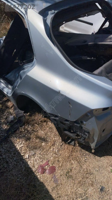 RENAULT LAGUNA 2 SOL ARKA ÇAMURLUK GÜÇMANLAR 05012551616