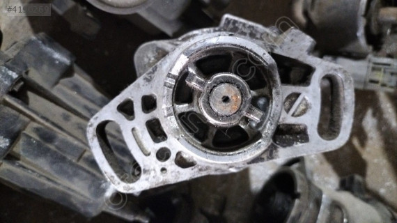 2005 Mitsubishi signo distribütör