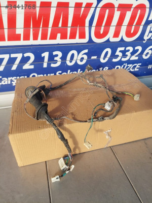 MITSUBISHI L200 SAG ÖN KAPI KİLİT-CAM MEKANİZMASI-KAPI KOLU-DÜZCE