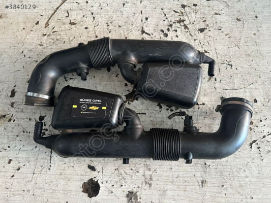OPEL MERİVA ZAFİRA 1.6 HAVA FİLTRE BORUSU ÇIKMA ORJNAL GM 9157247