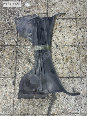 2012 ve sonrası Jetta ön cam ızgarası