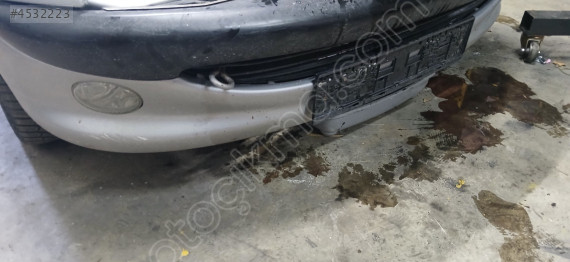 Peugeot 206 çıkma ön tampon