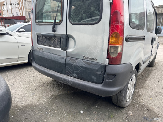 Renault kangoo arka tampon