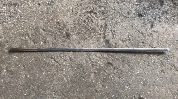 2006-2011 Volkswagen Passat B6 sağ ön kapı krom çıtası