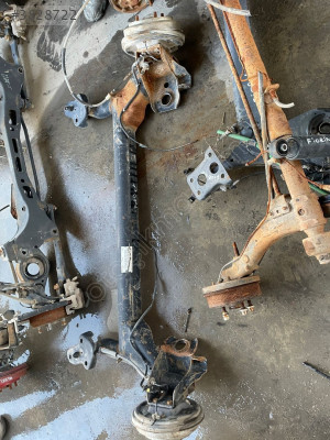 FORD FOCUS ARKA DİNGİL ORJİNAL ÇIKMA
