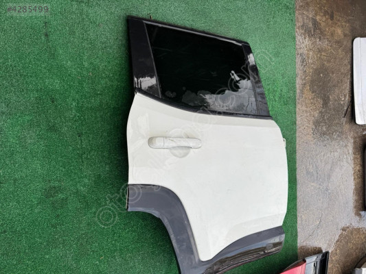 JEEP RENEGADE SAĞ ARKA