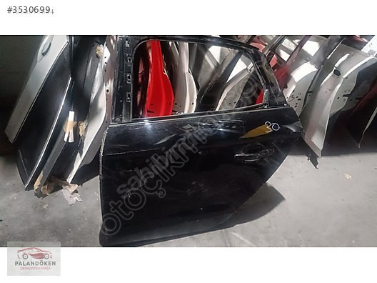 Hyundai i30 arka sol kapı