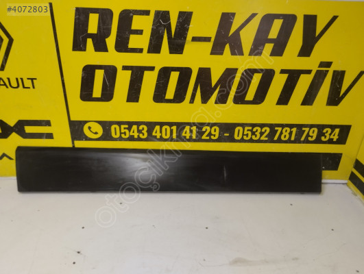 768546496R RENAULT TRAFİC 3 SAĞ ARKA KAPI BANDI ORJ ÇIKMA RENKAY