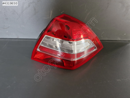 RENAULT MEGANE 2 SAĞ ARKA STOP LAMBASI DUYSUZ SIFIR 2006-2010