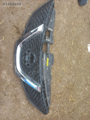 Nissan Qashqai ön panjur