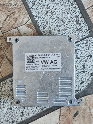 7P5.941.591.AJ 7P5.941.591.A XENON LED FAR BEYNI SKODA OCTAVİA