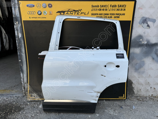 VOLKSWAGEN TİGUAN SOL ARKA KAPI ÇIKMA 2008-2014