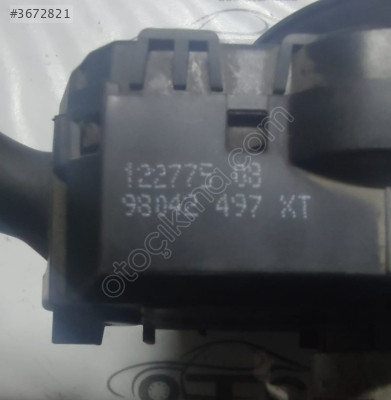 PEUGEOT 301 SİNYAL KOLU 98042497XT