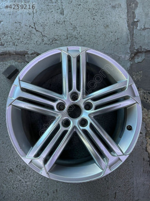 VW SCİROCCO ÇELİK JANT 1K8601025F 18 İNÇ