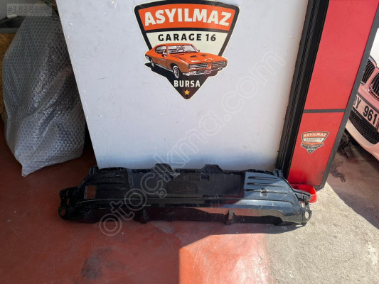 CLİO 4 HB ARKA TAMPON DİFÜZÖR ALT PARÇA ORJİNAL 850B21905R