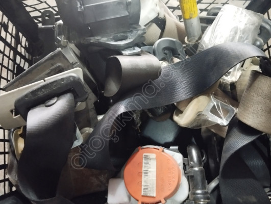 Nissan Qashqai j10 emniyet kemeri komple